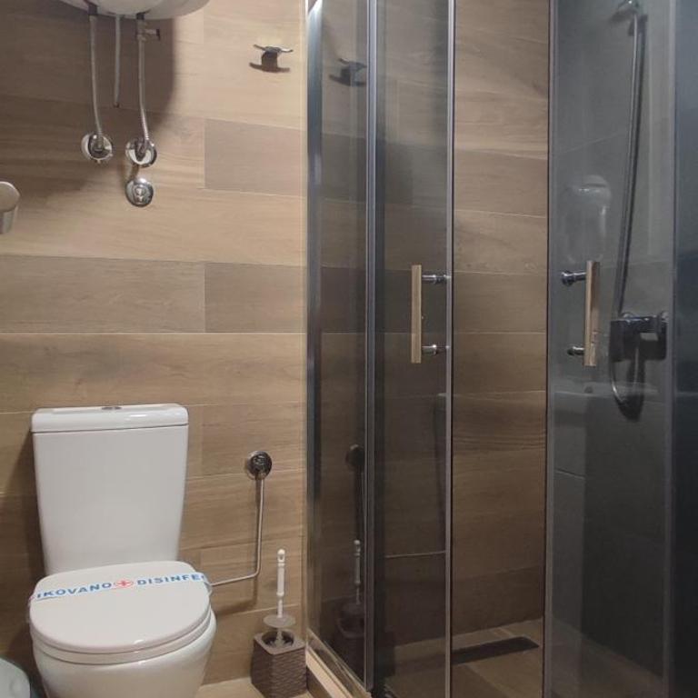 Apartman Studio Lux u Kraljevim Čardacima - Standardni Studio - 31