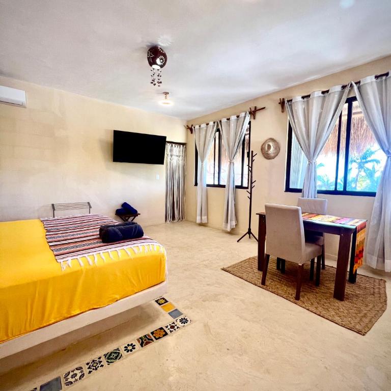 Island Escape for Groups Hosted by Atenea Holbox - Casa - 48