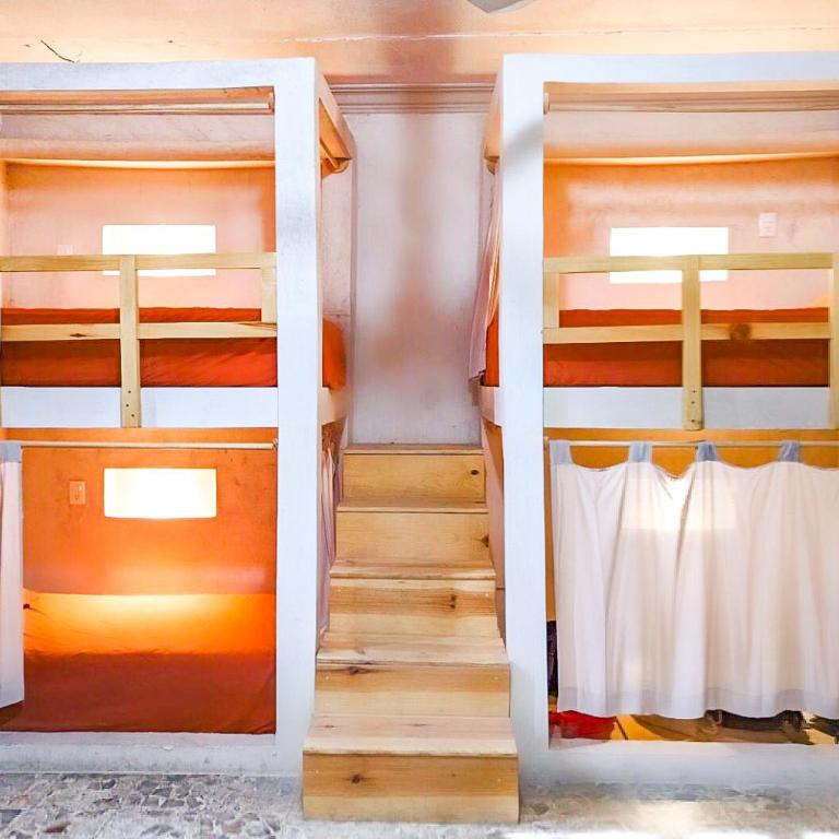 Co404 Oaxaca - Coliving Coworking - Cama en habitación compartida de 8 camas - 4