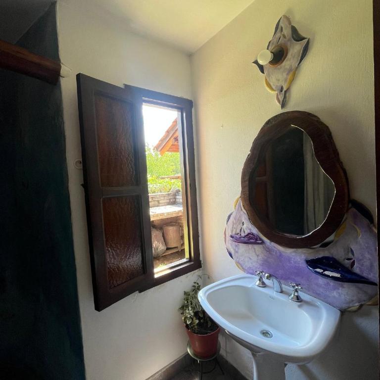 Casa rústica y departamento con wifi, cochera y asador a metros del río Mina Clavero - Casa con 1 dormitorio - 2