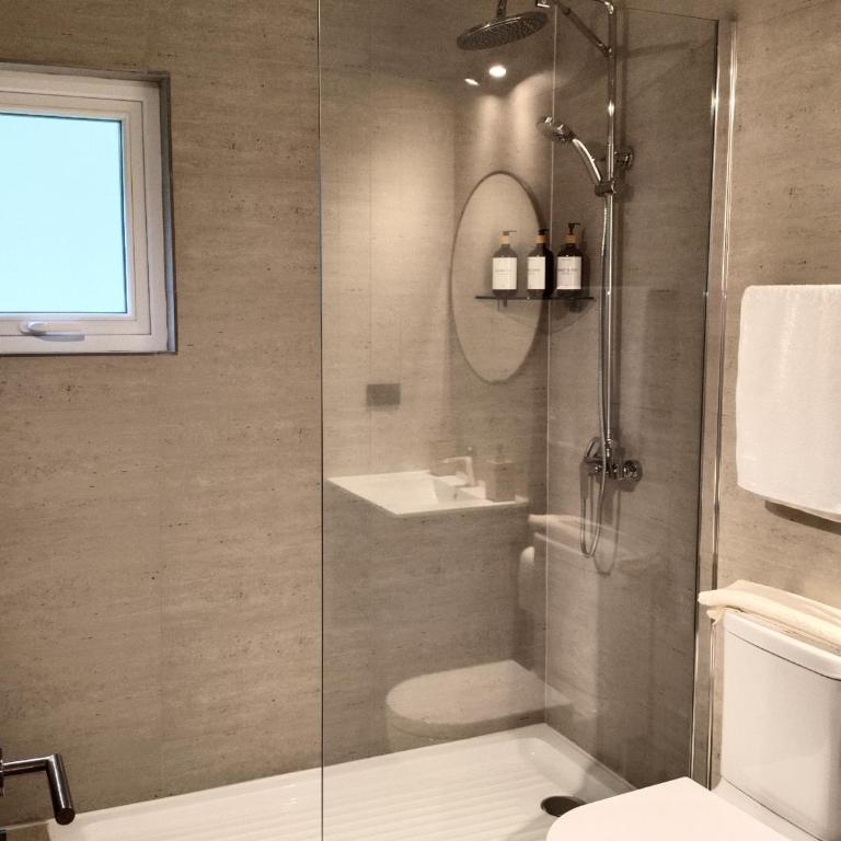 cabaña equipada hasta 6 personas Lican Ray - Casa de 2 dormitorios - 6