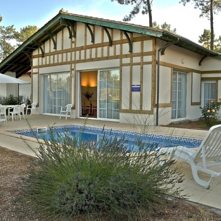 Résidence Odalys Domaine Les Greens du Bassin d'Arcachon - Villa 4 Pièces - 8/10 Personnes - 1