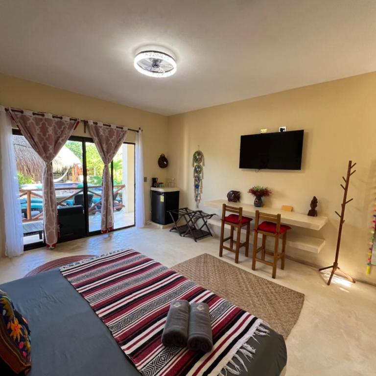 Island Escape for Groups Hosted by Atenea Holbox - Casa - 42