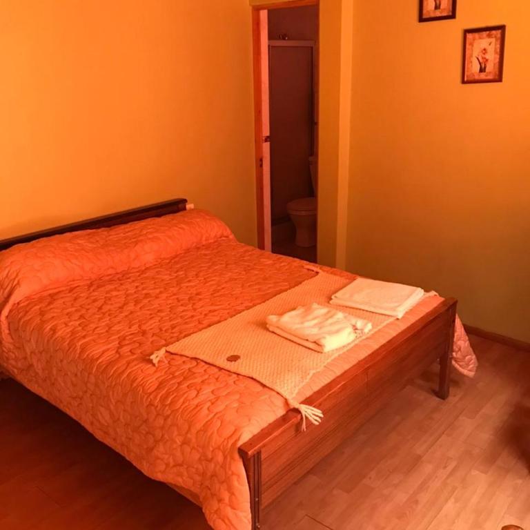 Hostal Lucerna - Double Room with Private Bathroom - 3
