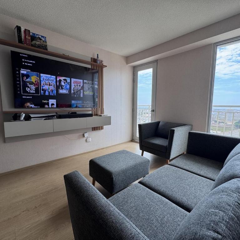 Modern apartment in Víctor Larco with view, TV, PS5 - One-Bedroom Apartment - 1
