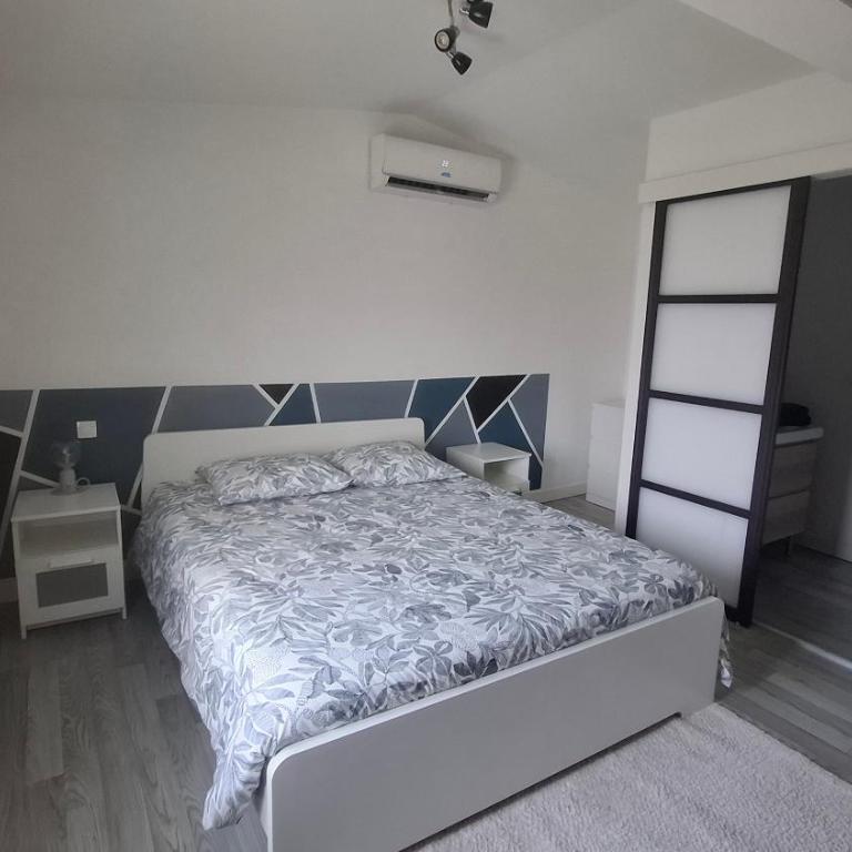 Ateka 2 appartements 4 chambres - Appartement - 8