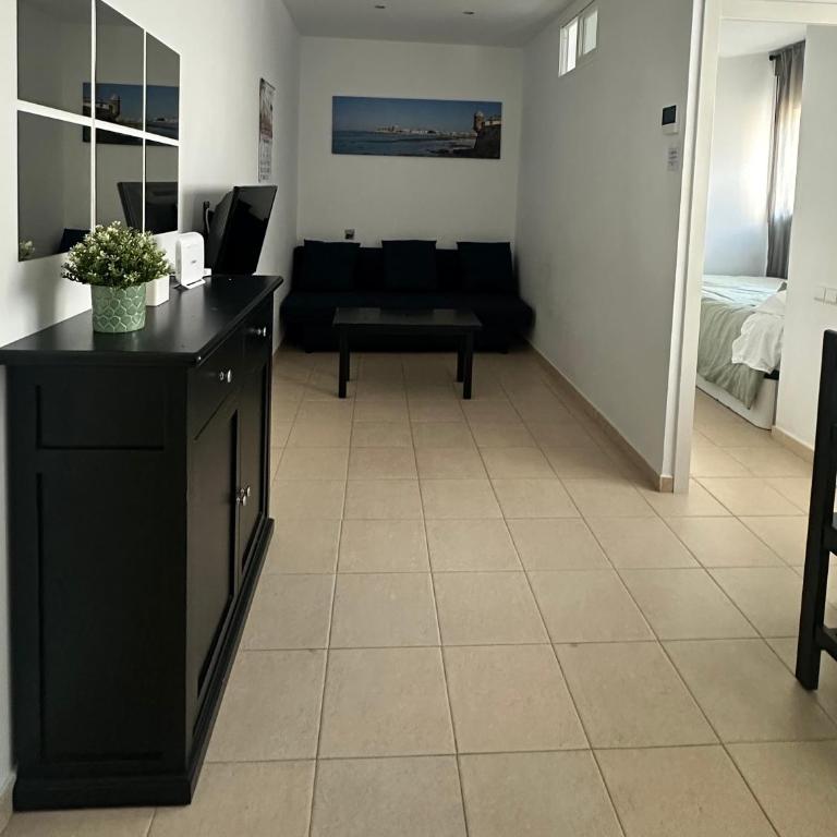 Apartamento céntrico con piscina, temporada - Apartment mit 1 Schlafzimmer - 3