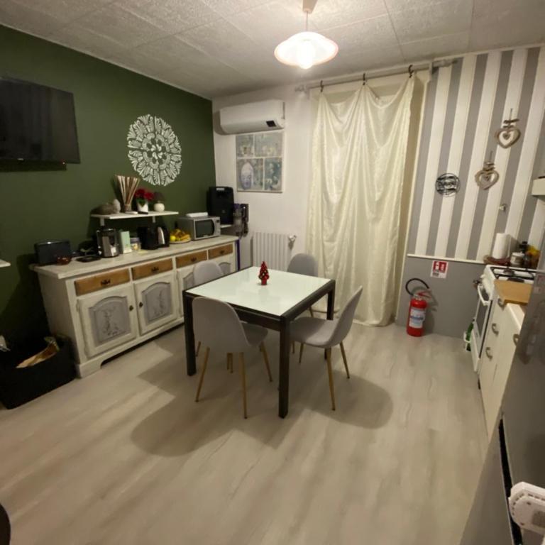 Affittacamere La Quiete - Camera Matrimoniale con Bagno in Comune - 1