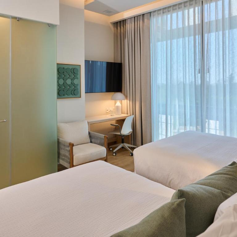 WorldHotels Guadalajara Zona Andares - Habitación Doble Deluxe con 2 camas dobles - No fumadores - 6
