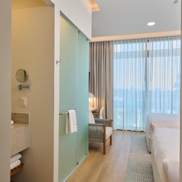 WorldHotels Guadalajara Zona Andares - Habitación Doble Deluxe con 2 camas dobles - No fumadores - 4