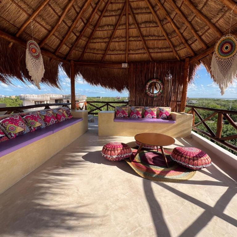 Island Escape for Groups Hosted by Atenea Holbox - Casa - 30