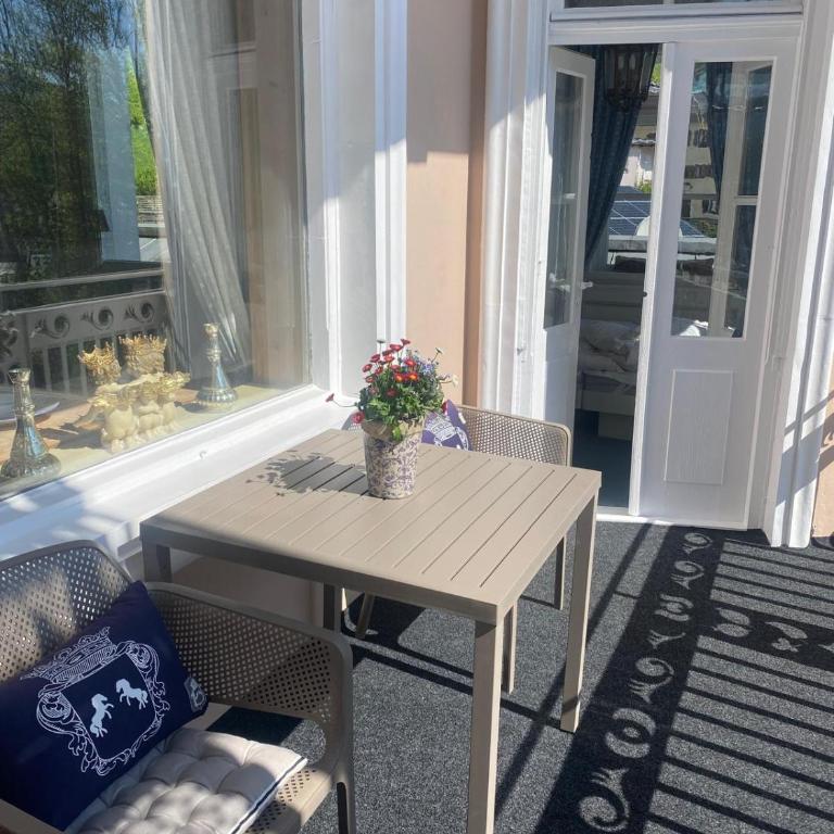 Villa Marktresidenz - Ihre Ferienwohnungen im Herzen von Berchtesgaden - Apartment mit 1 Schlafzimmer - 4