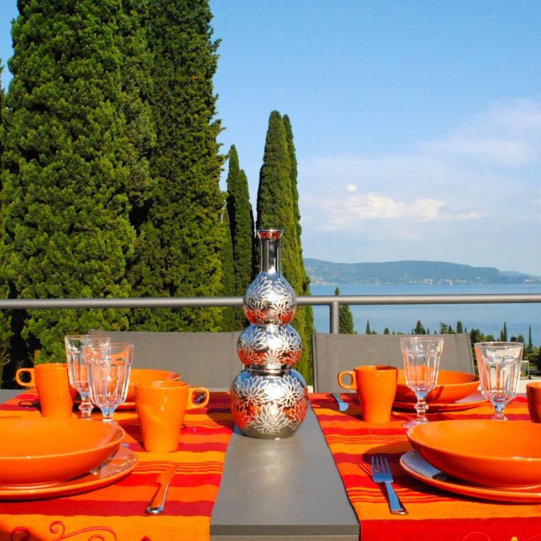 Washington Apartments al Vittoriale - Appartamento con 2 Camere da Letto e Terrazza - 9