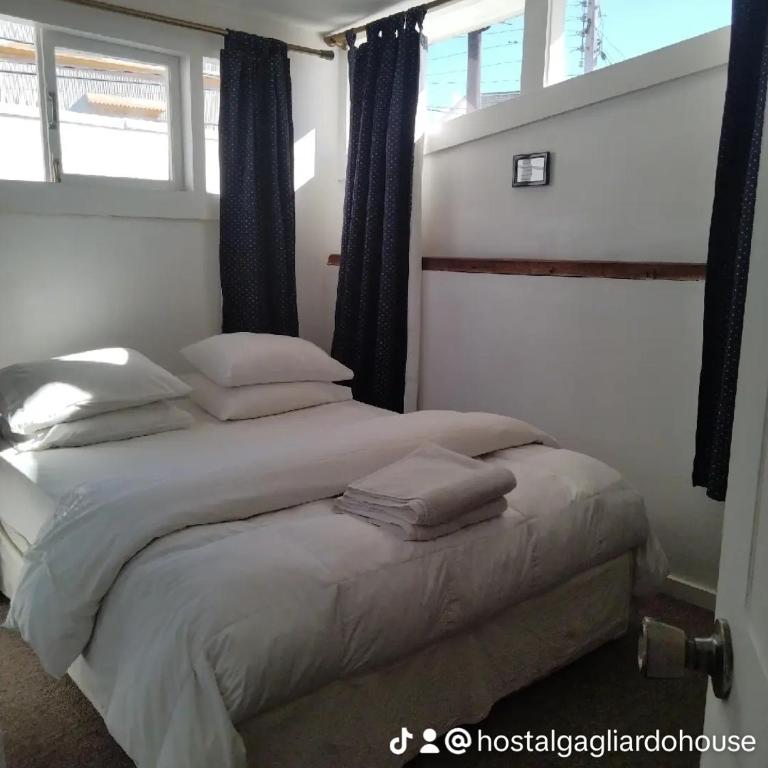 De Gino Hostal - Double Room with Private Bathroom - 5