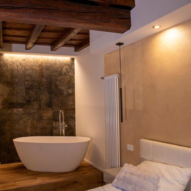 Perla sul Lago - LuxuryApartment - Arona centre - Appartamento con 3 Camere da Letto - 1