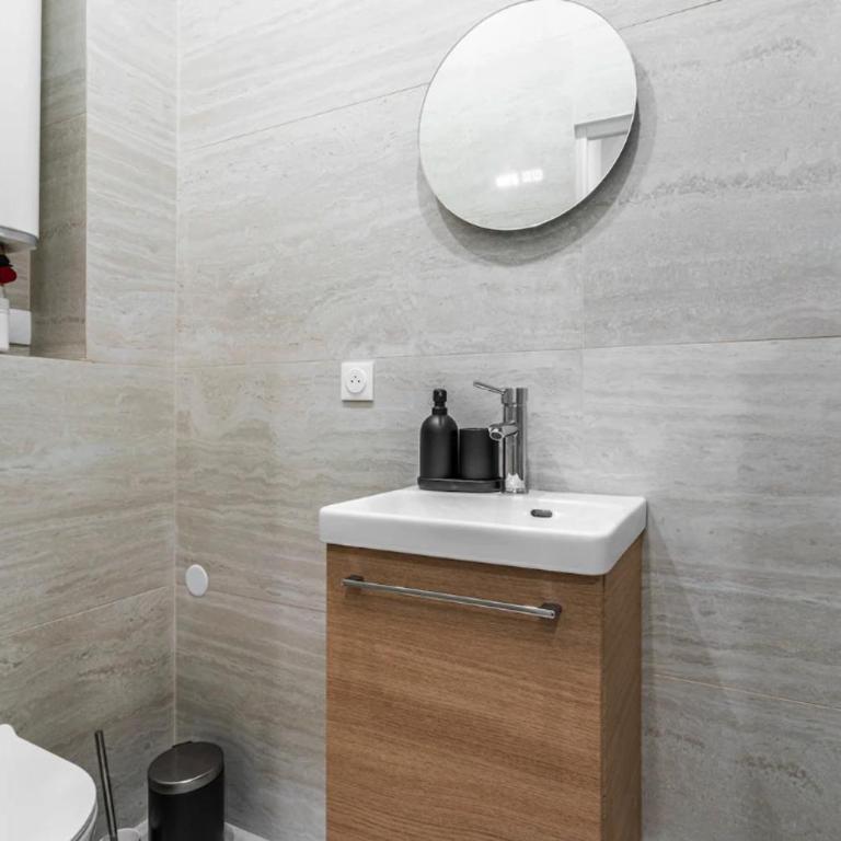 Air-conditioned & comfortable studio - Batignolles side - Studio - 6