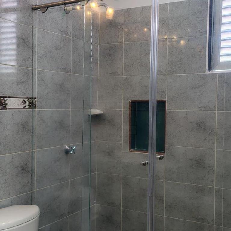 Apartamento amoblado alquiler por noches, fin de semana, meses, ubicado en Ibagué 4 piso totalmente independiente - Apartamento de 2 dormitorios - 26