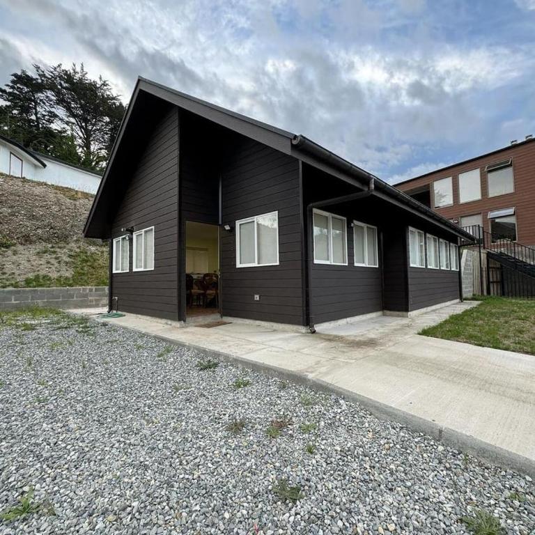 Cabaña en Puerto Varas entre Volcanes y Playa - Three-Bedroom House - 23