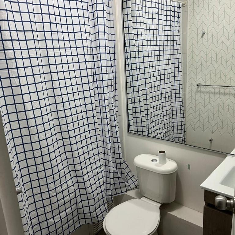 Arriendo Deparramento - Two-Bedroom Apartment - 2