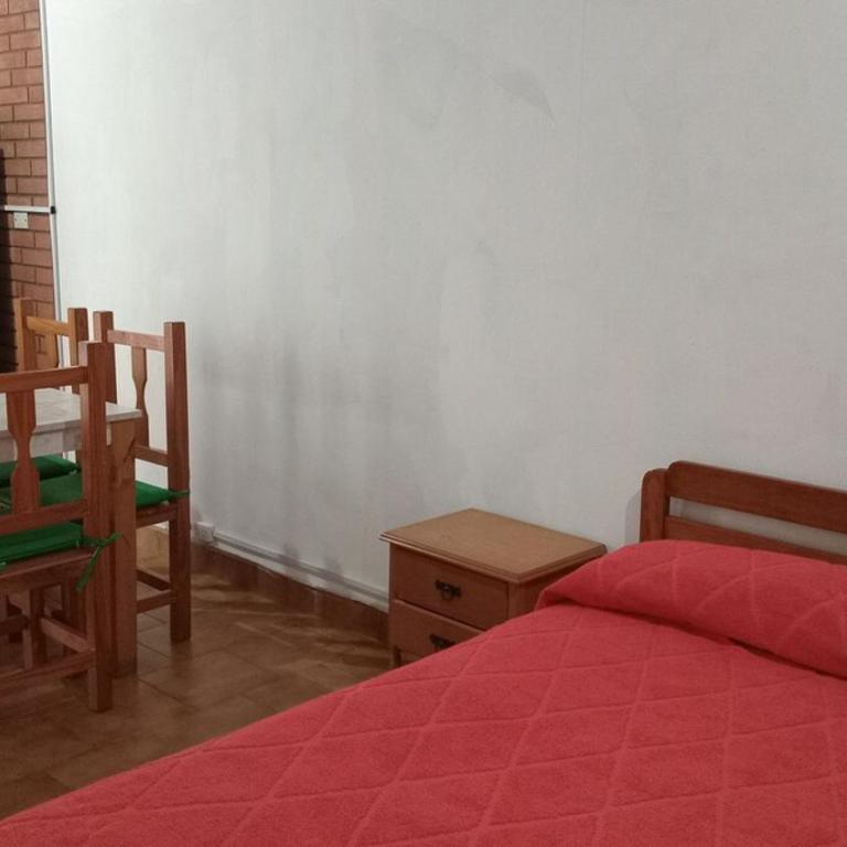 Departamento en barrio tranquilo - One-Bedroom Apartment - 10
