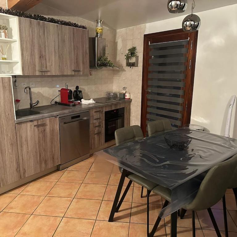Apartment in a small house in Bourg Saint Maurice - Apartment mit 2 Schlafzimmern - 6