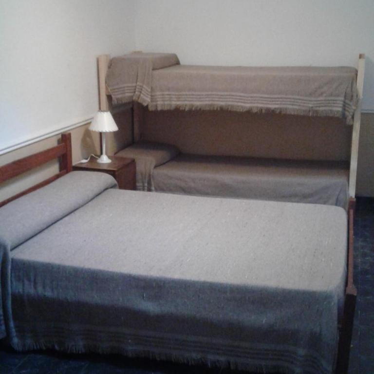 Monoambientes Low Cost - Casa de 2 dormitorios - 1