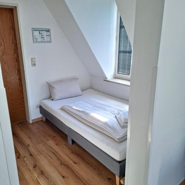 Laimer Hof am Schloss Nymphenburg - Dreibettzimmer - 13