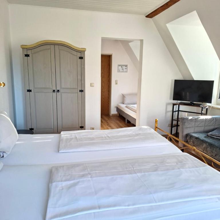 Laimer Hof am Schloss Nymphenburg - Dreibettzimmer - 14