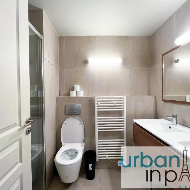 UrbanFlat 132 - Superbe appartement de 4 chambres dans le centre - Apartment - 11
