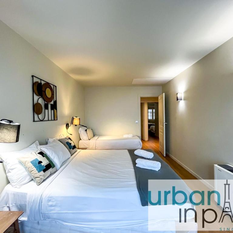 UrbanFlat 132 - Superbe appartement de 4 chambres dans le centre - Apartment - 12