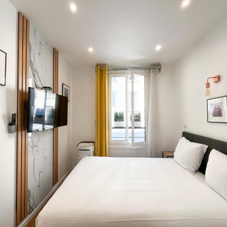 UrbanFlat 115 - Grand Duplex dans le centre de Paris - Apartment - 9