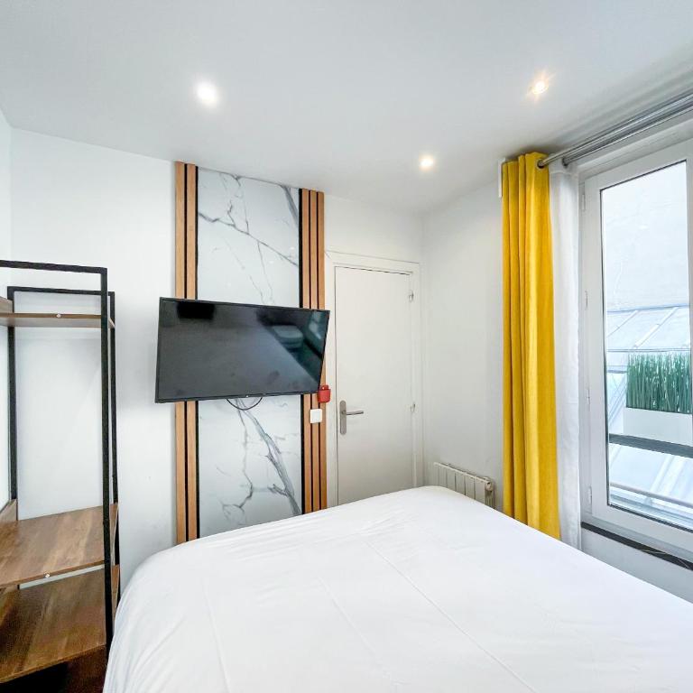 UrbanFlat 115 - Grand Duplex dans le centre de Paris - Apartment - 13