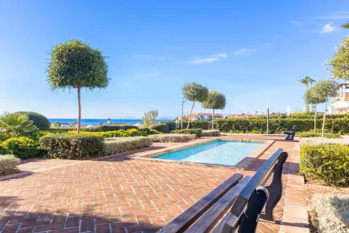 Luxury apartment Sunset Golf with spacious private garden & seaview - Apartamento de 2 dormitorios con terraza y vistas al mar - 31