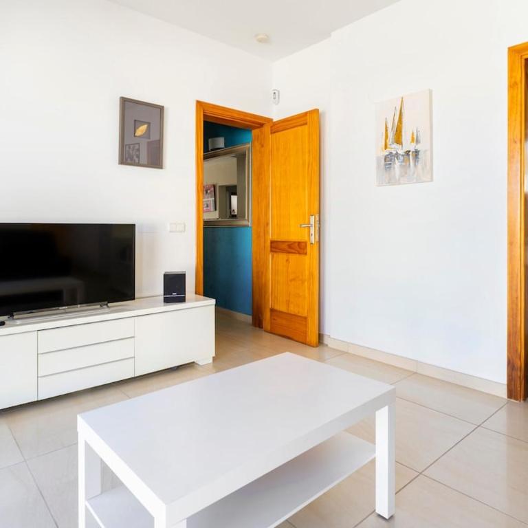 3 bedroom villa with pool and jacuzzi - Casa - 3