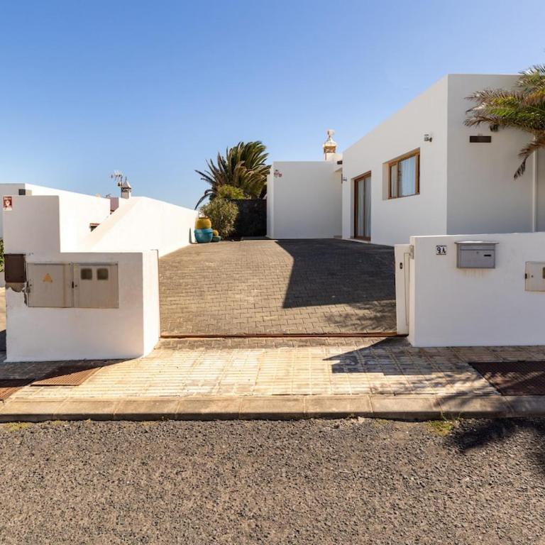3 bedroom villa with pool and jacuzzi - Casa - 17