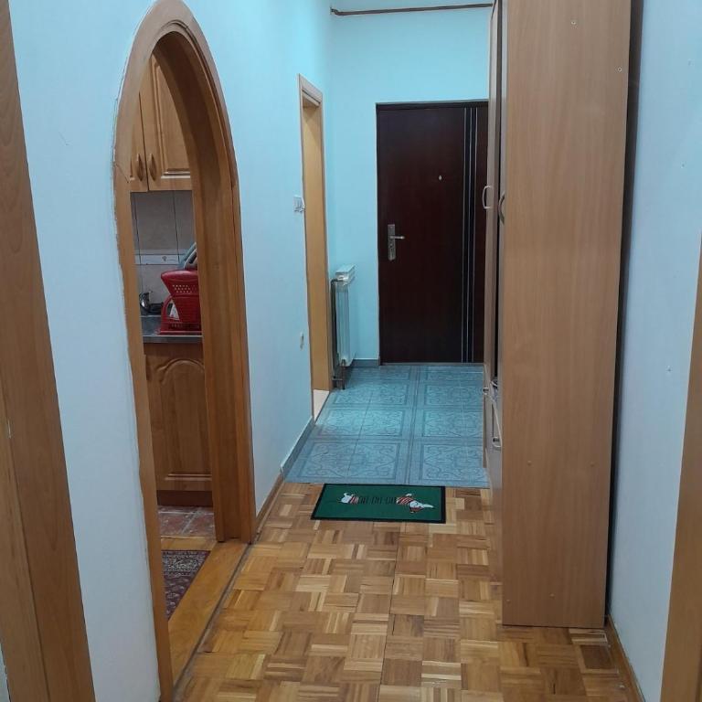Sunflower - One-Bedroom Apartment - 11
