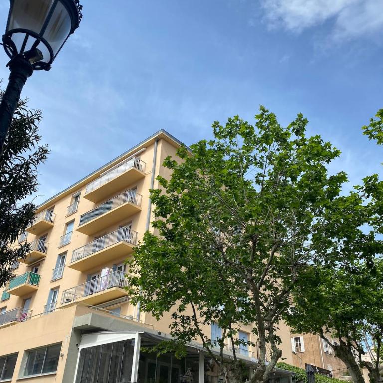 Calvi apartment 75 m2 city center - Appartement - 29