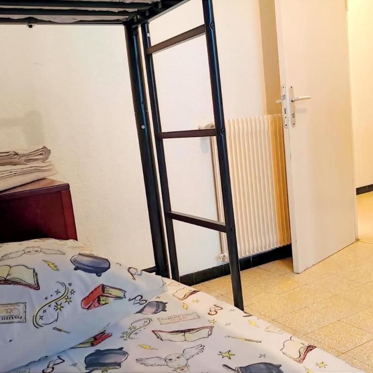 Spacious house in Perpignan quiet and friendly - Ferienhaus - 11