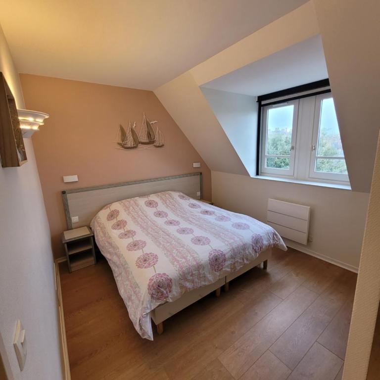200m de la mer Piscine WIFI T2 41m2 4 pers 1 chambre refait à neuf hypercentre - Appartement 1 Chambre - 22