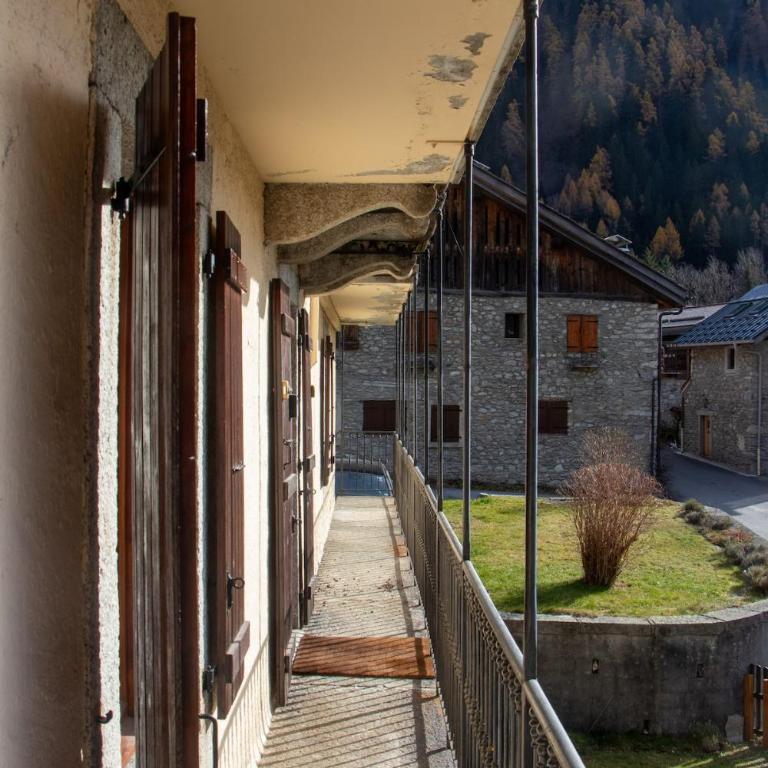 Appartement T4 spacieux avec balcon aux pieds des sentiers avec vue sur les montagnes - Jusqu'à 8 personnes - Appartement 3 Chambres avec Vue sur la Montagne - 63