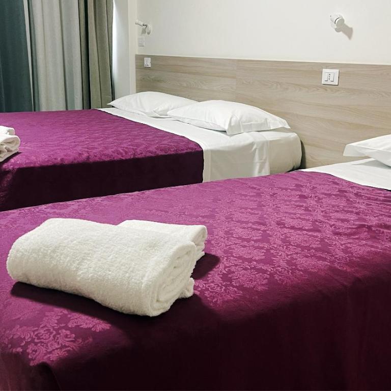 M9 Rest House Venice - Comfort Triple Room with Shower - 18