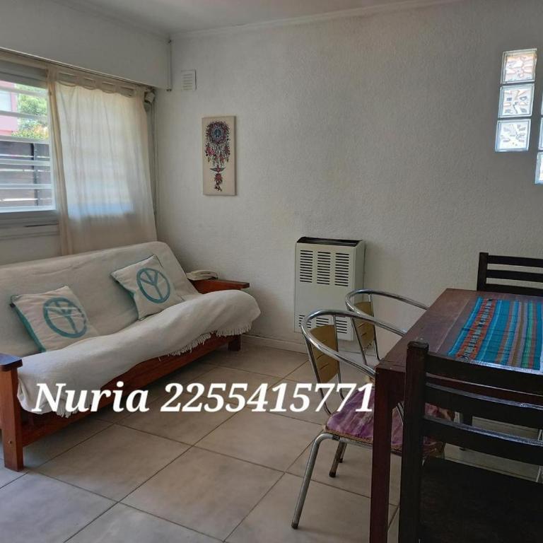 Casa Nuria - Two-Bedroom House - 2