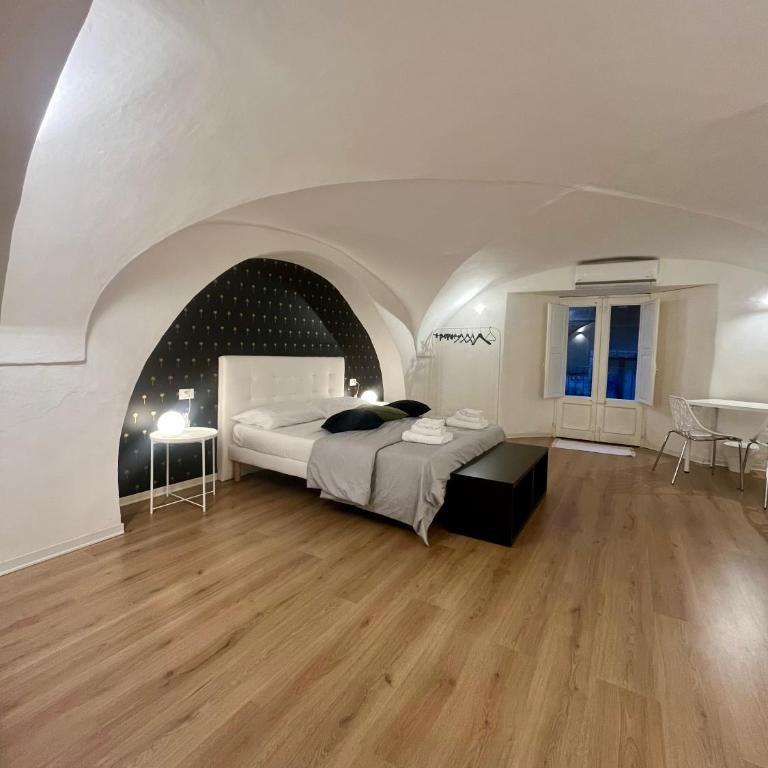VagaLuna Short Stay - Quadruple Room with Private Bathroom - 1
