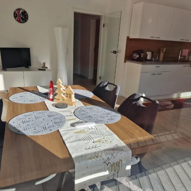 40 m2 Appartement Nürnberg Ost mit Balkon 8 Min by car to Expo Modern Stay Highspeed WLAN Quiet and Green - Apartment mit 1 Schlafzimmer - 6
