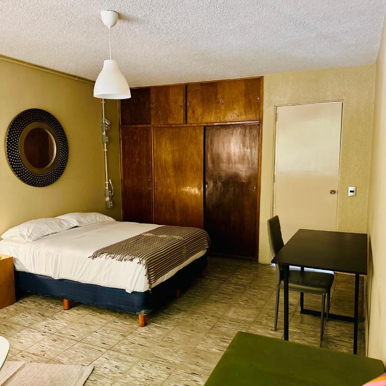 Casa Artemisa hostal - Standard Double Room with Shared Bathroom - 3