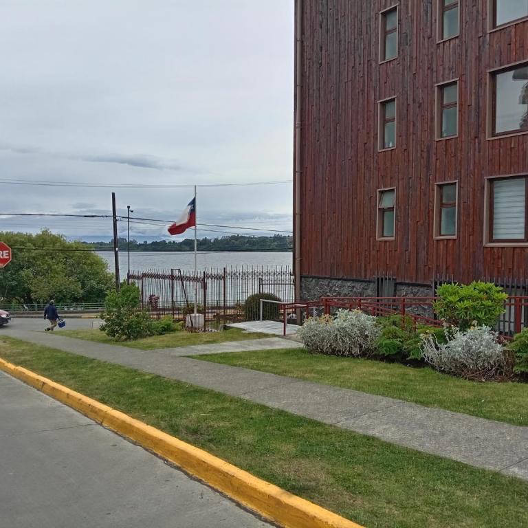 Departamento a Orillas del Lago Llanquihue - Two-Bedroom Apartment - 11