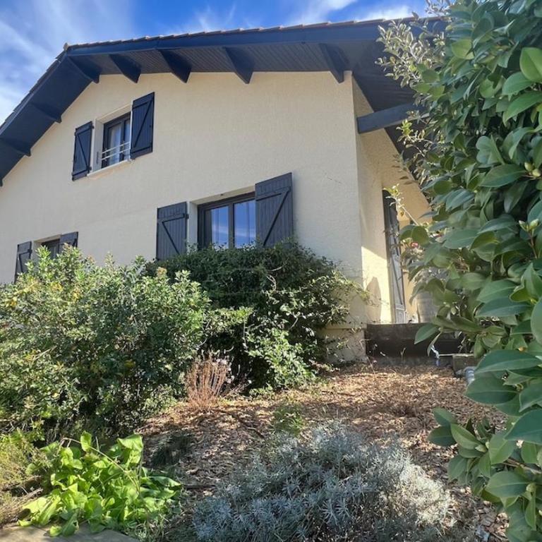 Villa sur Lege Bourg avec piscine chauffée l'été - Villa - 8