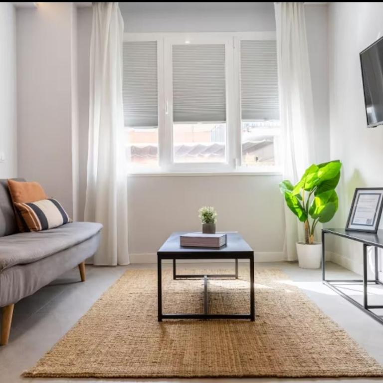 Genesis-Loft San Enrique 14 - One-Bedroom Apartment - 8