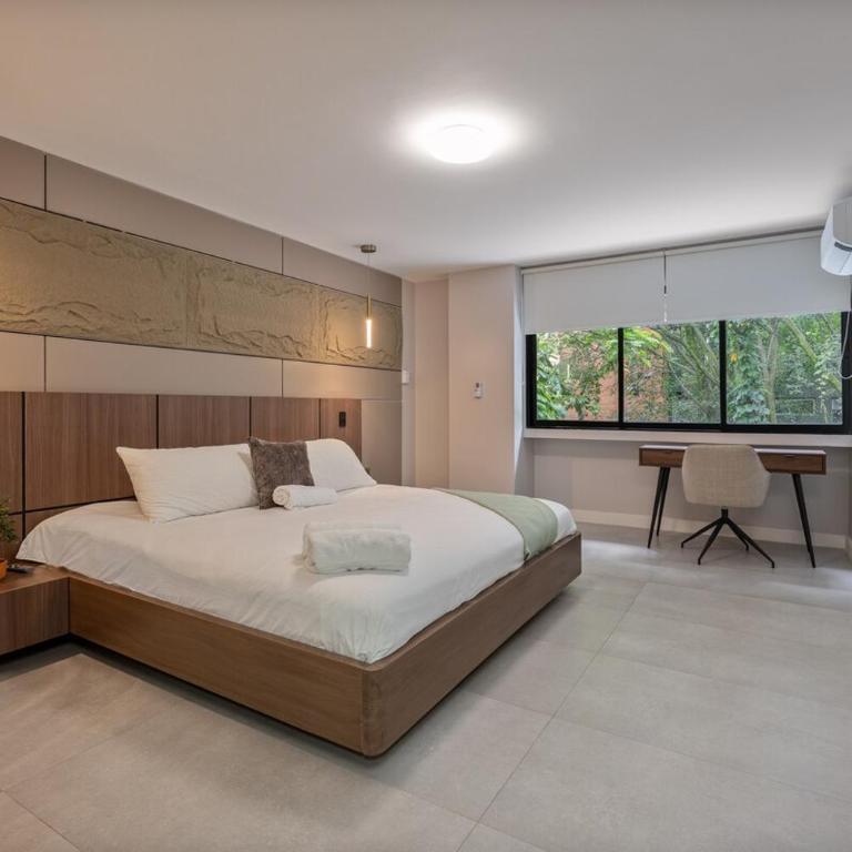 Amazing apartment with Private Luxury Sauna Jacuzzi Steam Room Pool Table - Apartment with Garden View - 22