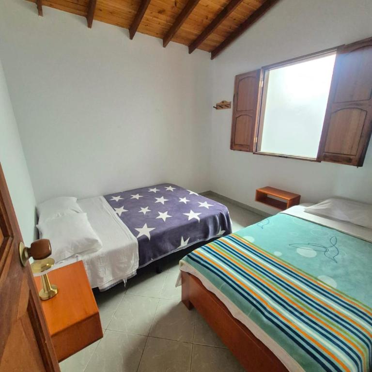 aparta hotel La Gruta Jericó, apartamento con balcón - Three-Bedroom Apartment - 2